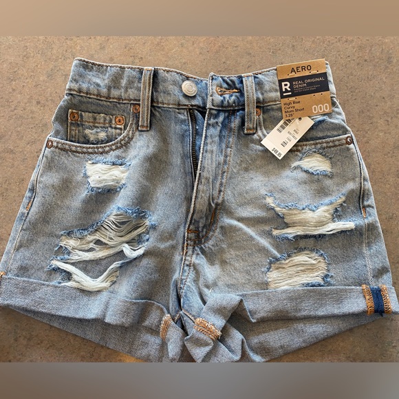 AERO High Rise Curvy Mom Short - Picture 1 of 2